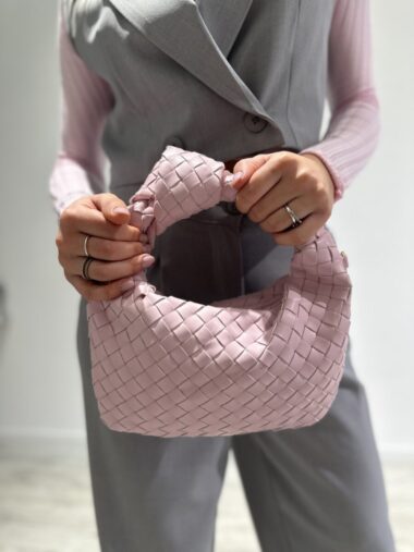 Borsa intrecciata con nodo
