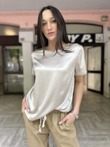 T-shirt in raso