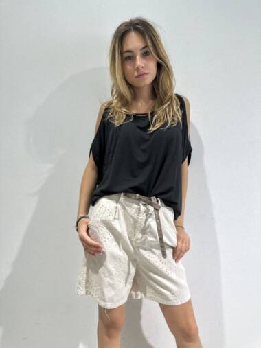 Pantaloncino in sangallo Beige