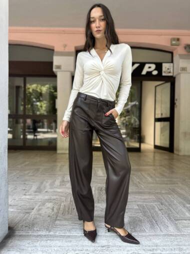 Pantalone in ecopelle a ovetto moro -Susymix