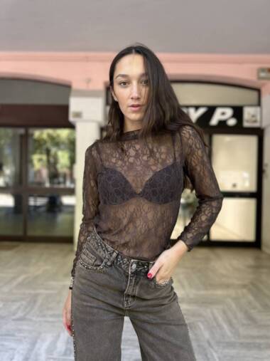 Maglia basica in pizzo