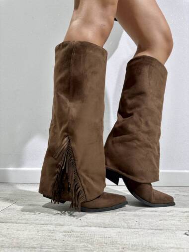 Stivale dritto con frange scamosciato