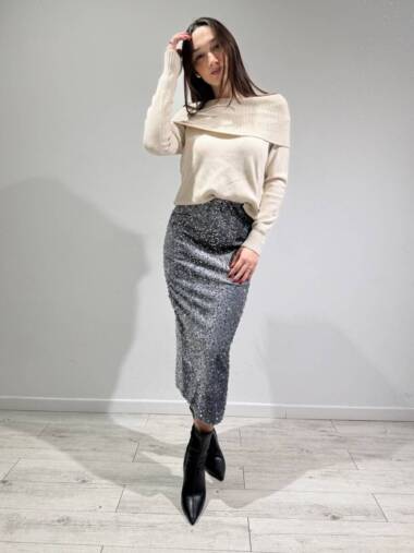 Longhette in paillettes con spacco laterale