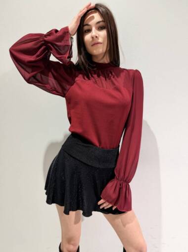 Maglietta con voile e fiocco dietro