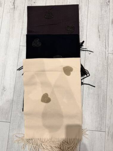 Sciarpa con cuori lurex