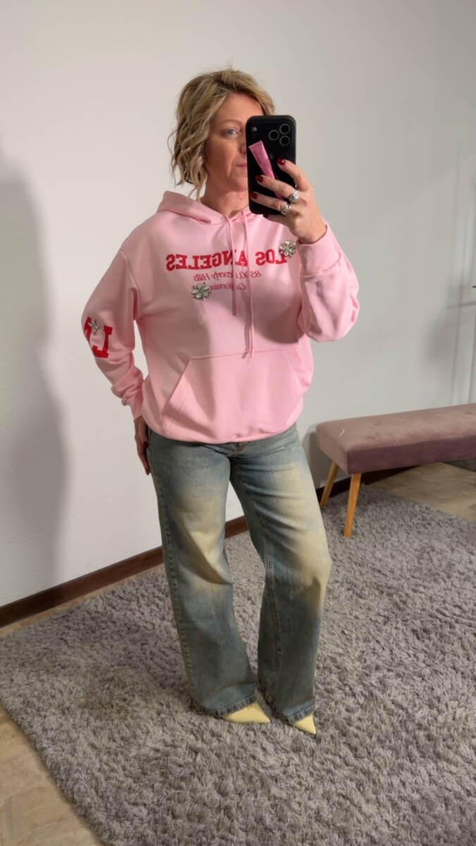 {“eId”:”1226192484733945″,”CameraPosition”:1}