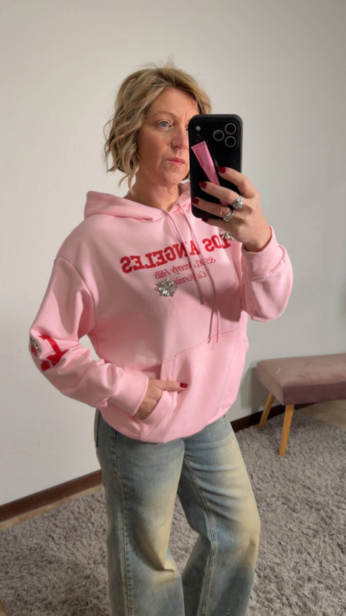 {“eId”:”1226192484733945″,”CameraPosition”:1}