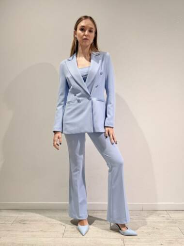 Tailleur azzurro con inserti in raso -Susymix